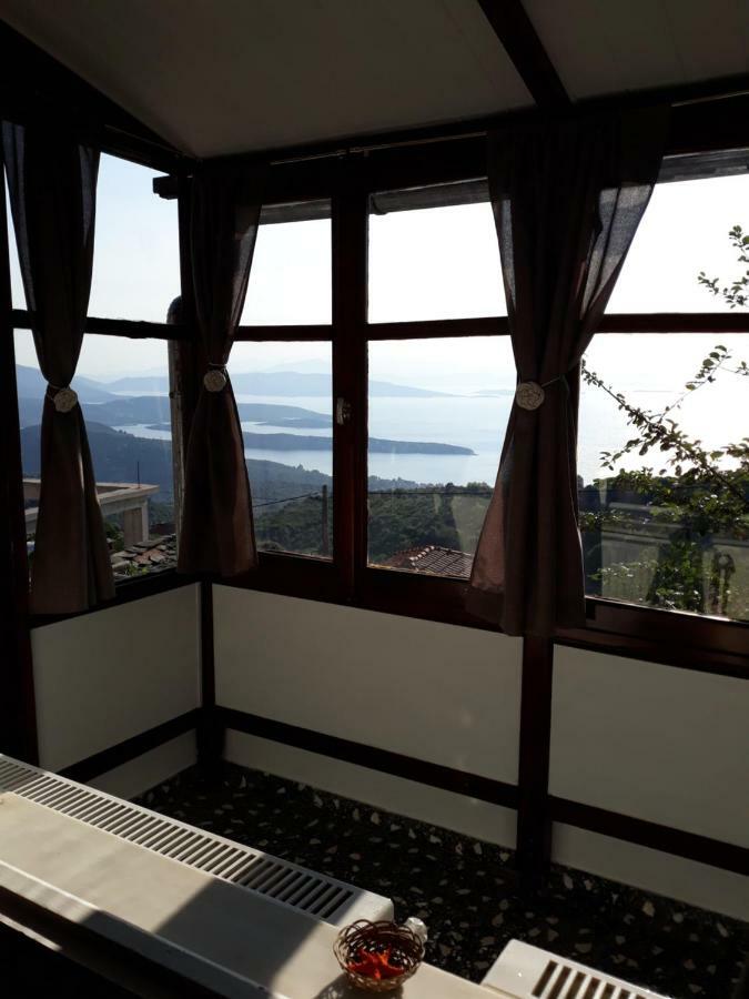 Atrium - Lafkos Villa Eksteriør bilde